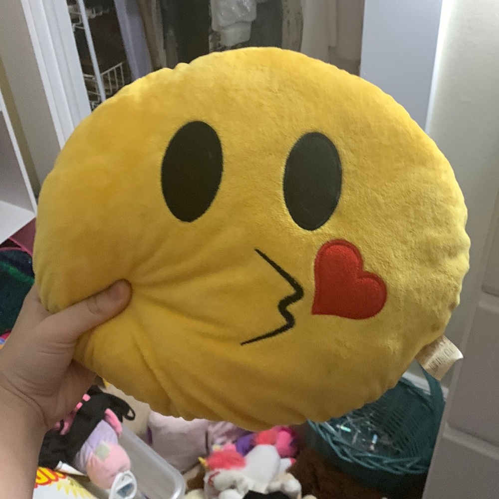 emoji pillow